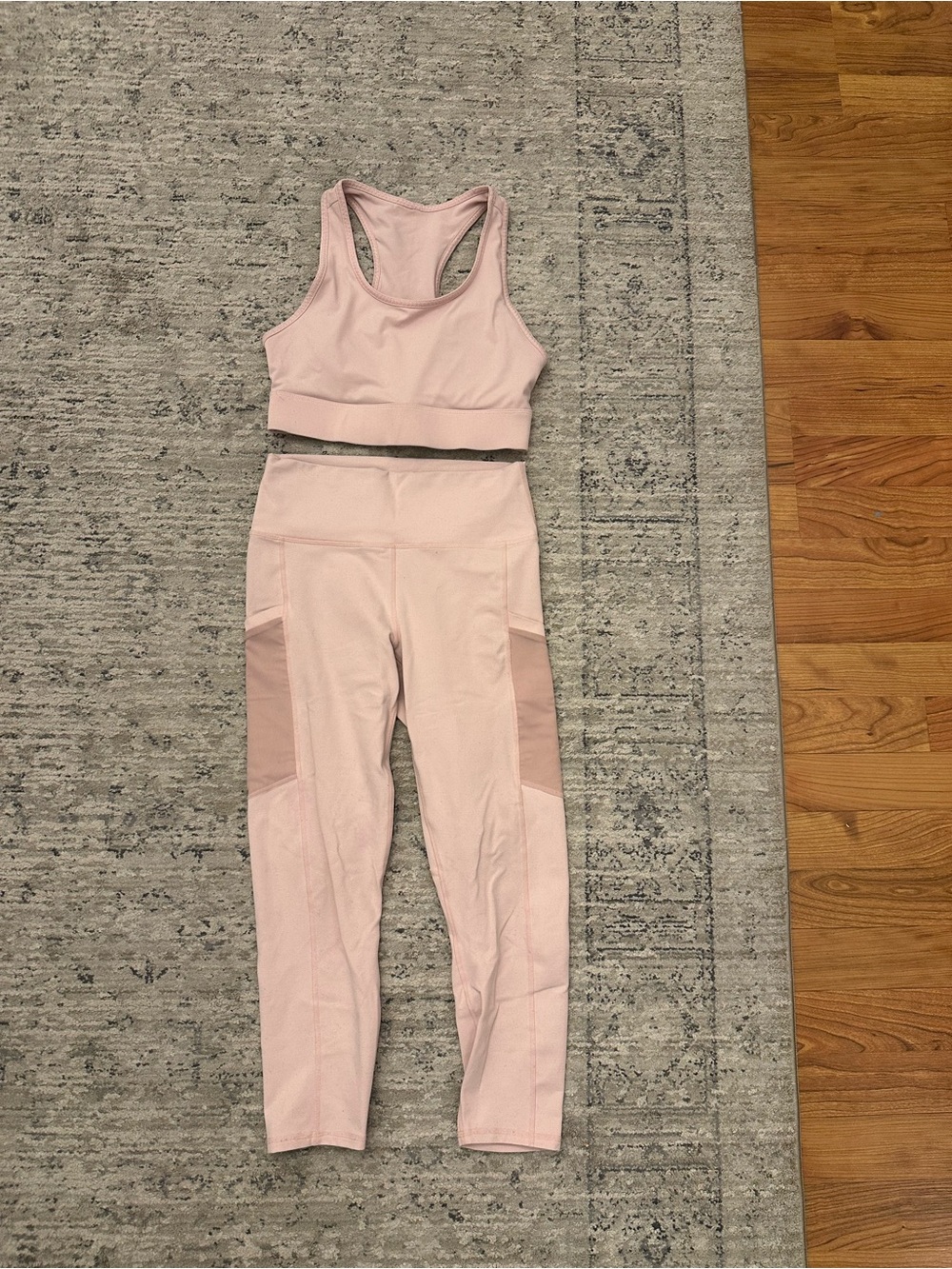 Fabletics 2 piece light pink set